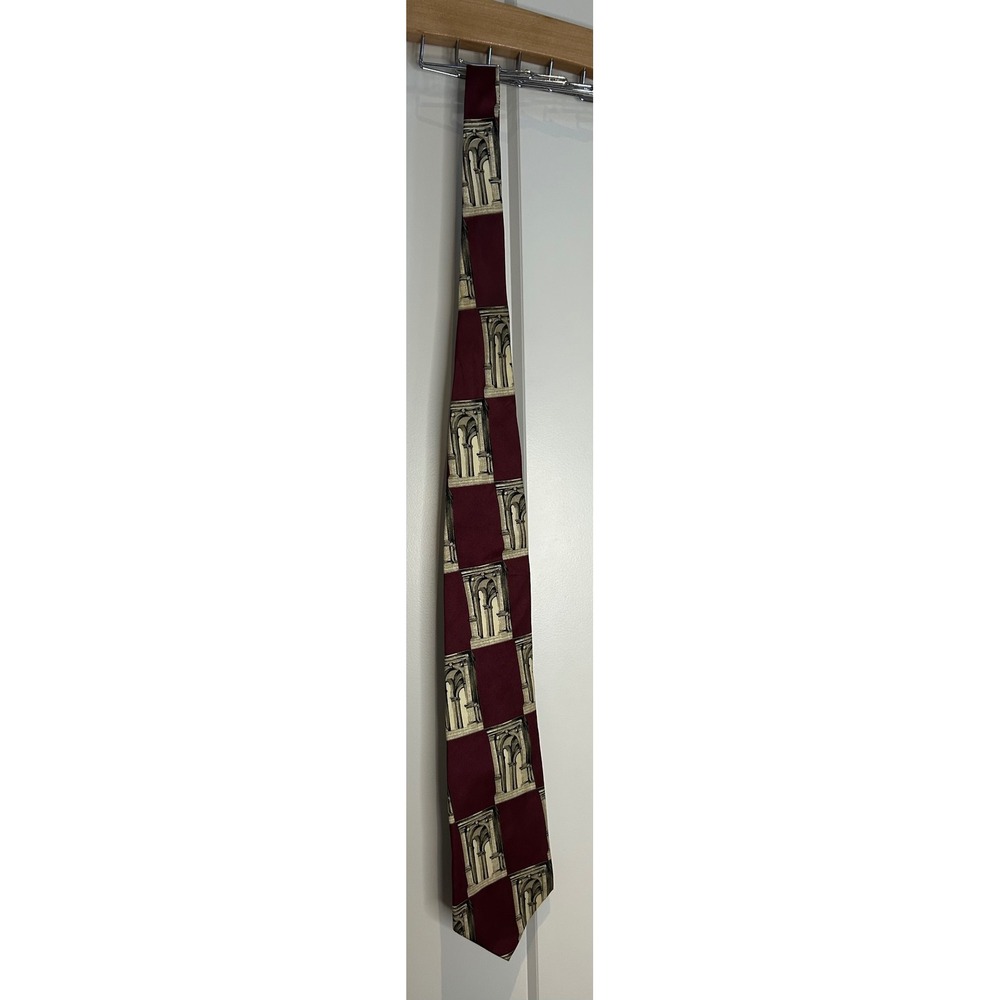 Metropolitan Museum of‎ Art Silk Tie Burgundy Architectural Arch Print Necktie